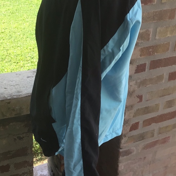 Nike. Black & Blue XL/TG. Windbreaker - Picture 3 of 7